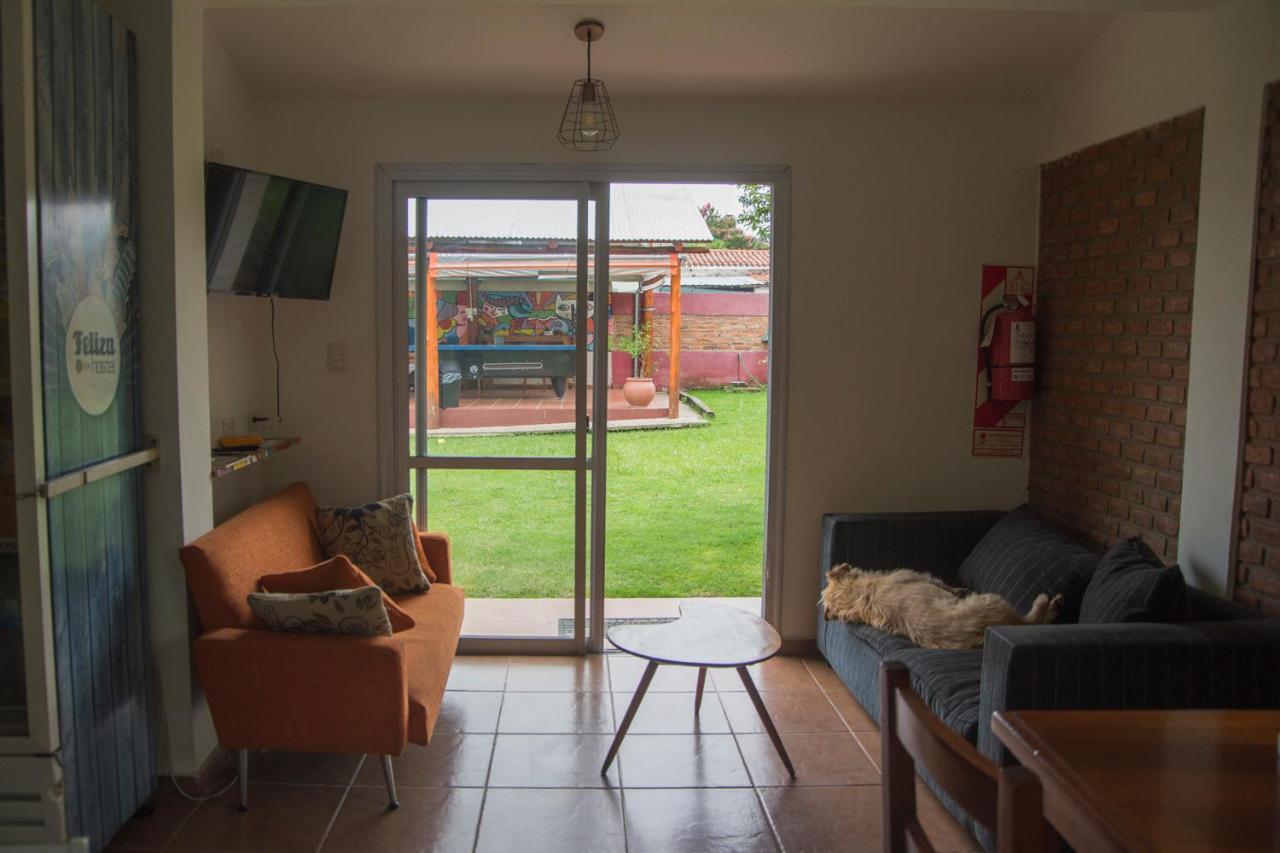 Feliza Hostel Villa Carlos Paz Extérieur photo