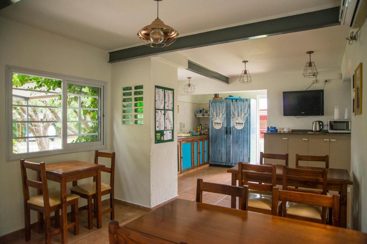 Feliza Hostel Villa Carlos Paz Extérieur photo