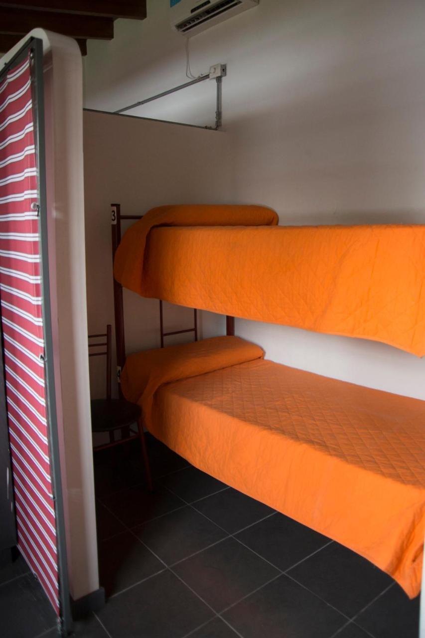 Feliza Hostel Villa Carlos Paz Extérieur photo