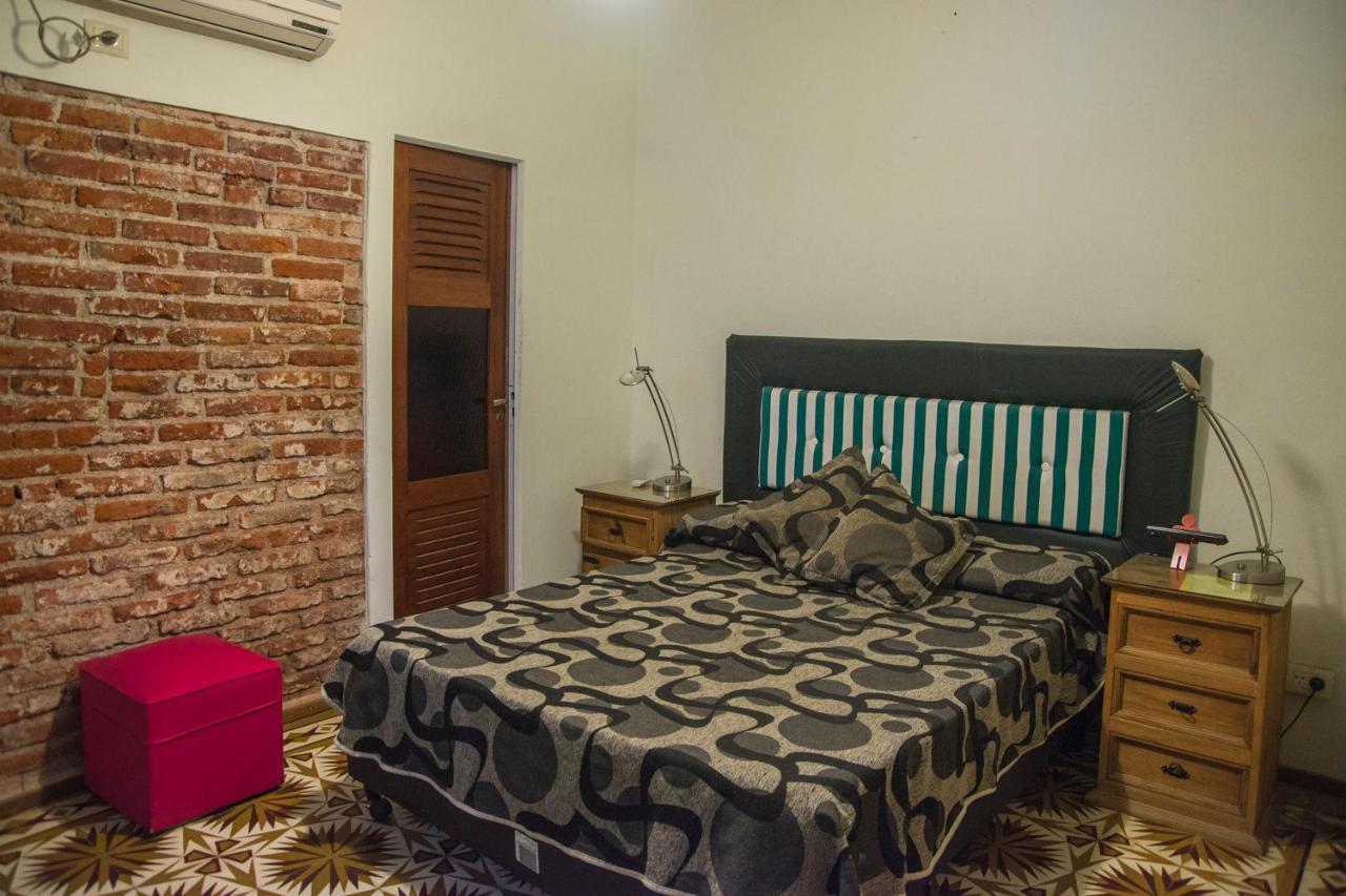 Feliza Hostel Villa Carlos Paz Extérieur photo