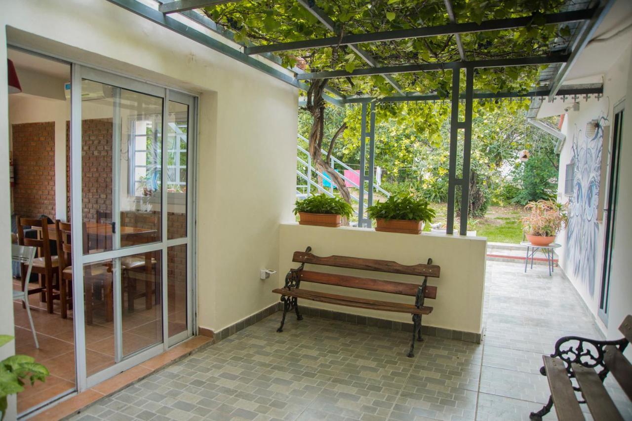 Feliza Hostel Villa Carlos Paz Extérieur photo