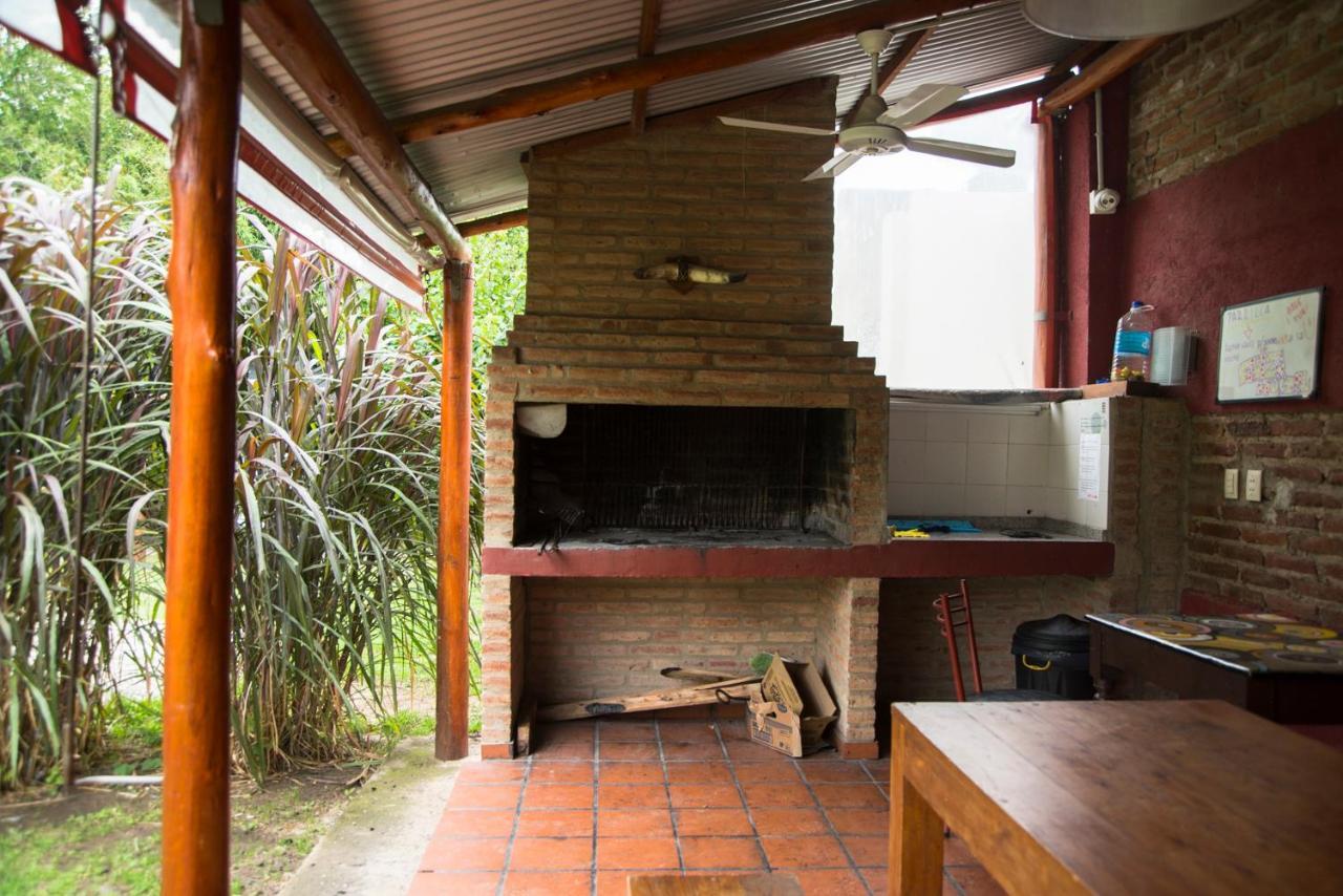 Feliza Hostel Villa Carlos Paz Extérieur photo